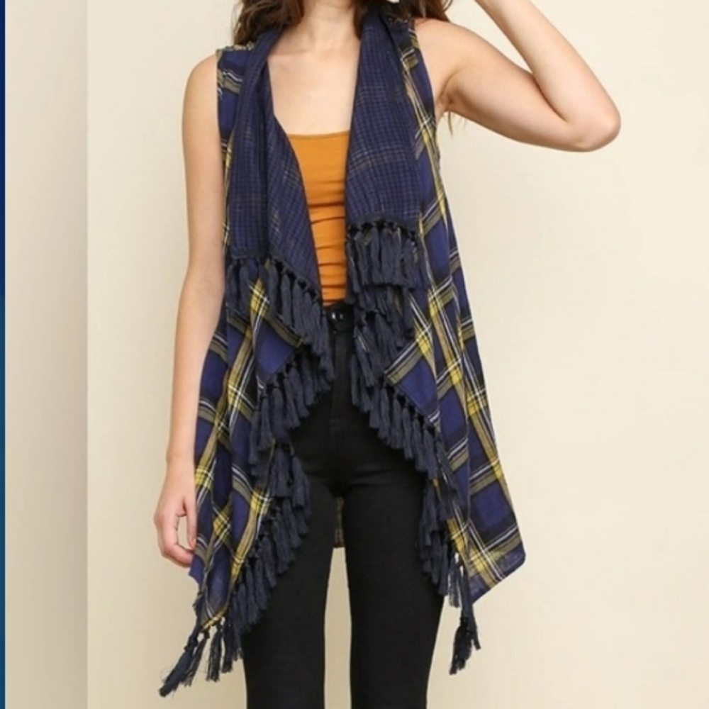 Umgee (Size L) Multicolored Plaid Print Fringe Trim Open Drape Cardigan Vest
